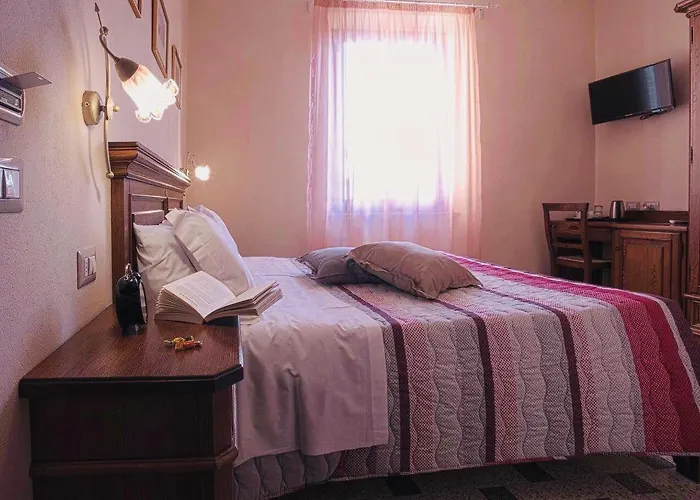 Villa Alexandra B&BVilla